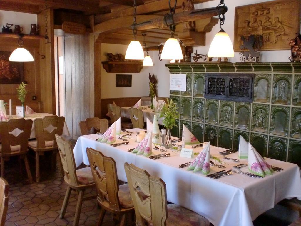 Hotel & Gaestehaus Krone 가이젤빈트 외부 사진