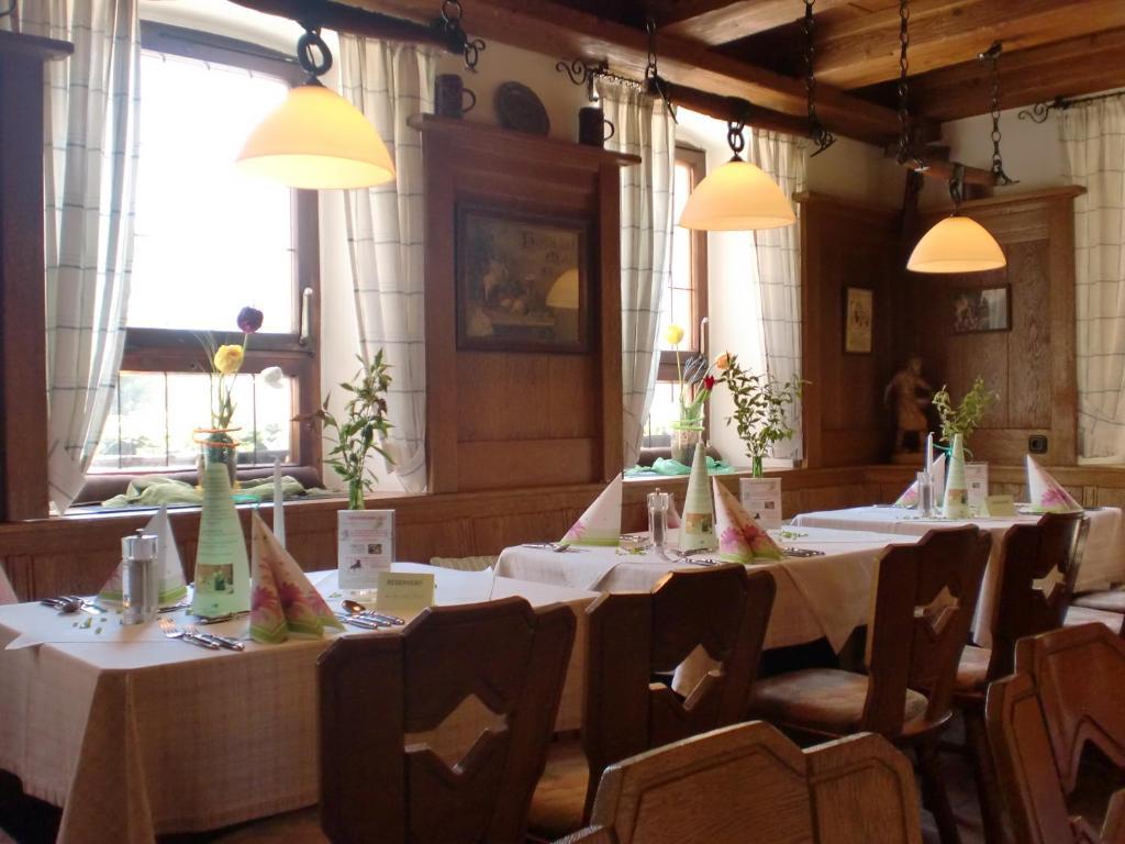 Hotel & Gaestehaus Krone 가이젤빈트 외부 사진