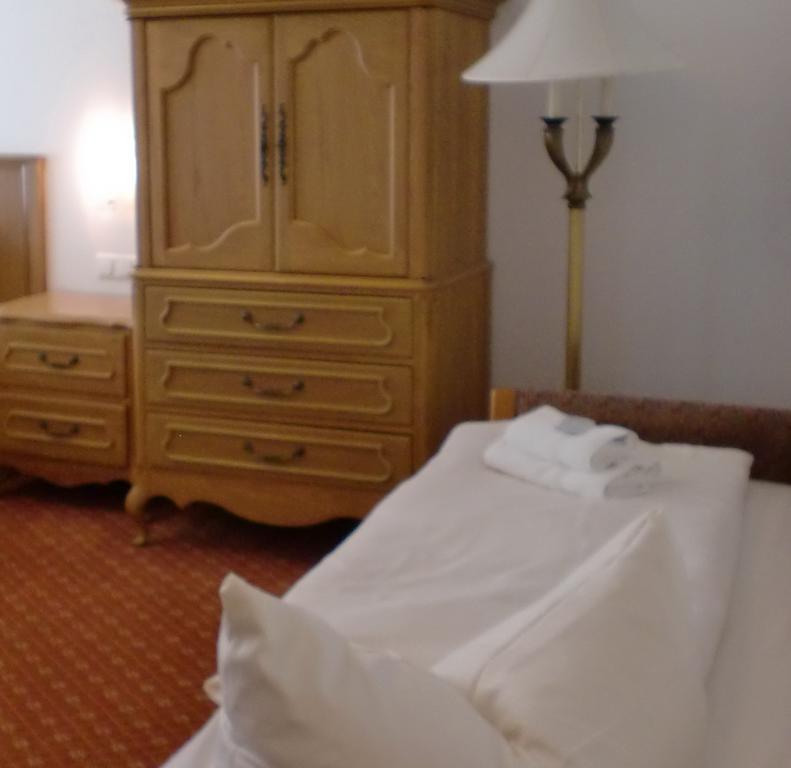Hotel & Gaestehaus Krone 가이젤빈트 객실 사진